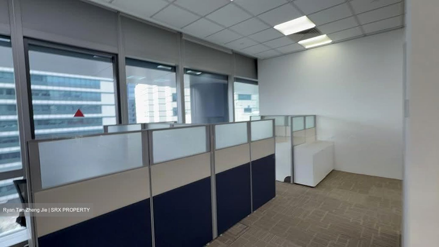 Alexandra Point (D5), Office #551832191